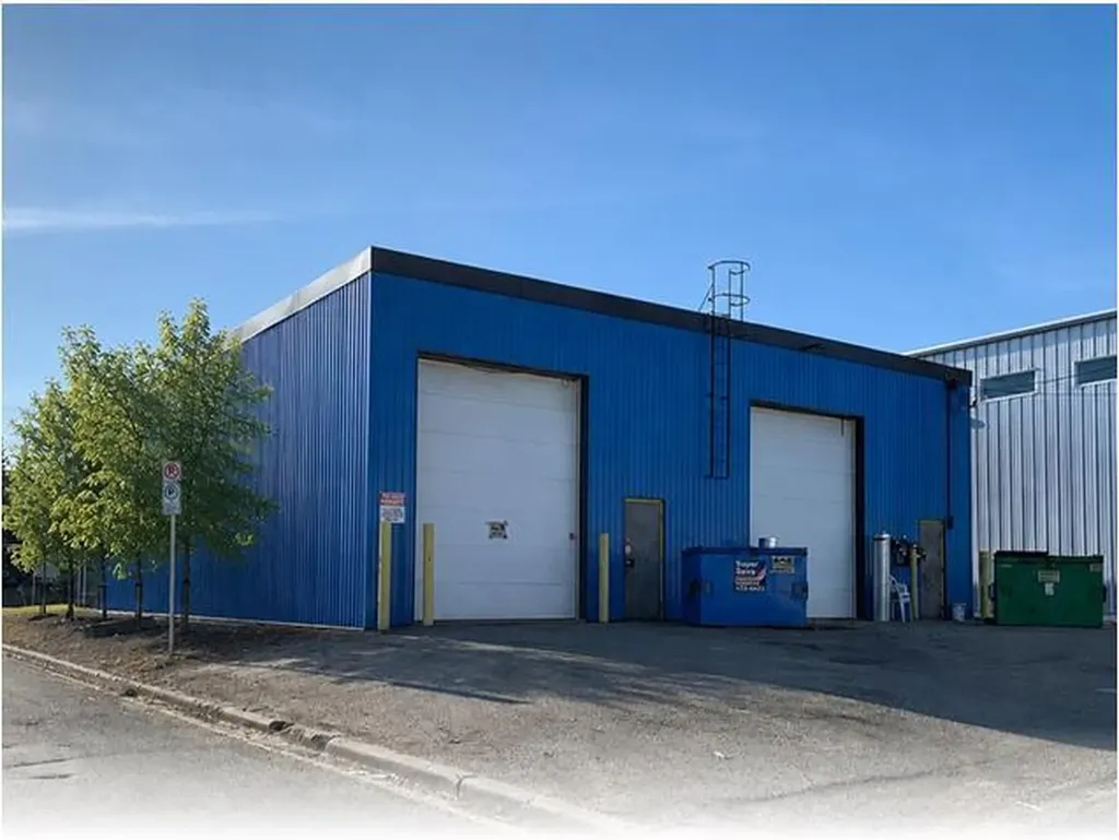 3904 3a Street NE Calgary AB T2E 6S7