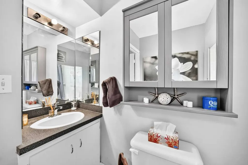 2405 30 Street SW Calgary AB T2E 2L9
