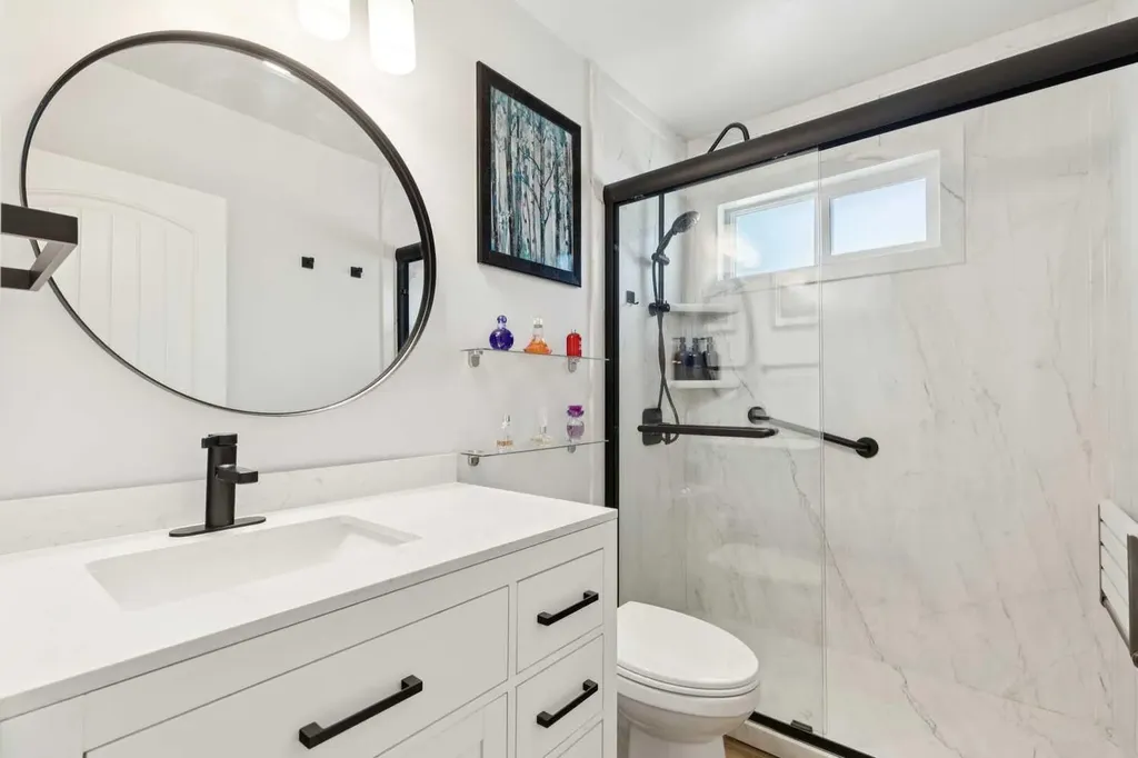 6111 Bow Crescent NW Calgary AB T3B 2C2