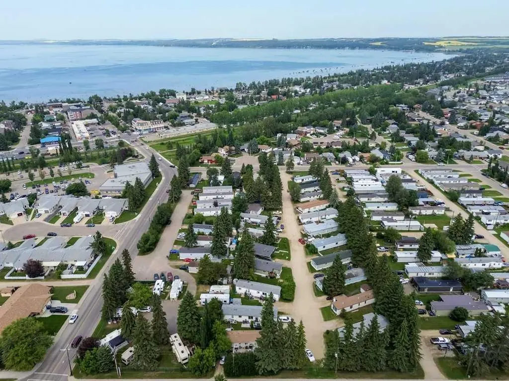 4516 48 Avenue Sylvan Lake AB T4S 1L8