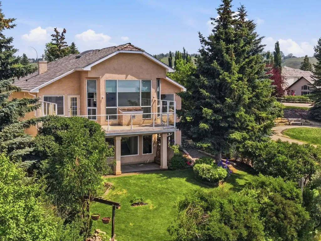 1 Gleneagles View Cochrane AB T4C 1N9
