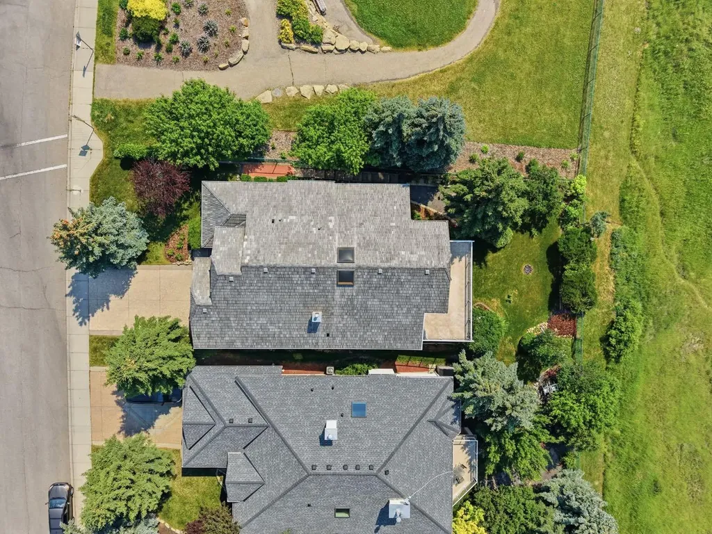 1 Gleneagles View Cochrane AB T4C 1N9