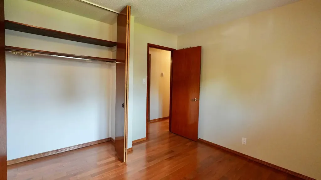 4704 48 Avenue Grimshaw AB T0H 1W0