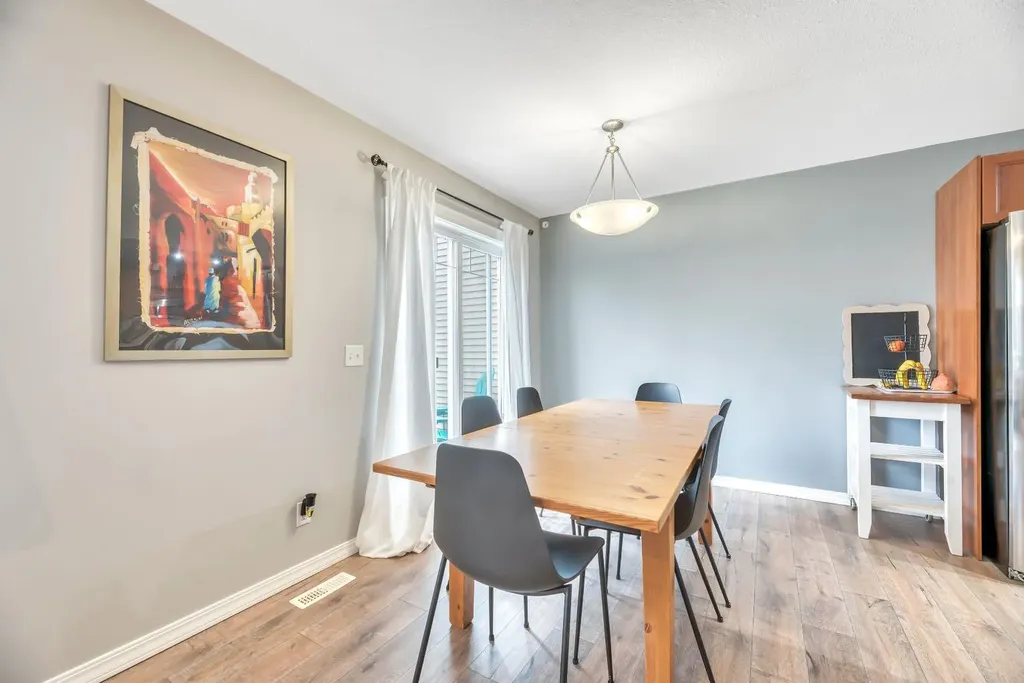 127 Hillview Terrace Strathmore AB T1P1X3