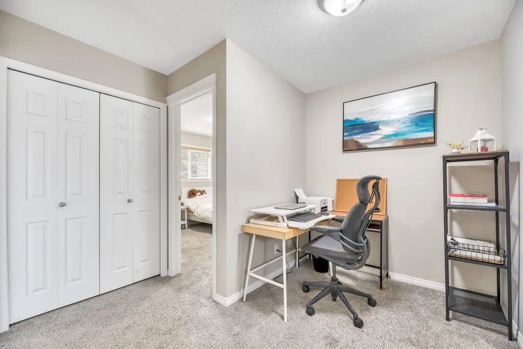 127 Hillview Terrace Strathmore AB T1P1X3
