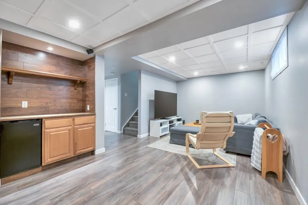 127 Hillview Terrace Strathmore AB T1P1X3