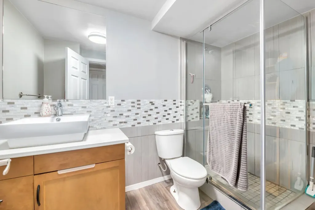 127 Hillview Terrace Strathmore AB T1P1X3