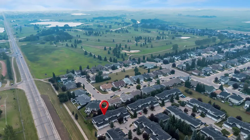 127 Hillview Terrace Strathmore AB T1P1X3
