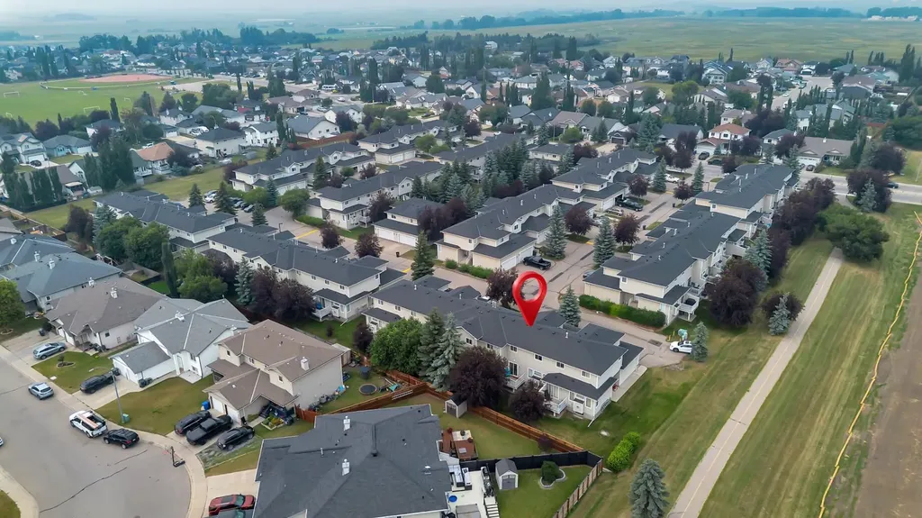 127 Hillview Terrace Strathmore AB T1P1X3