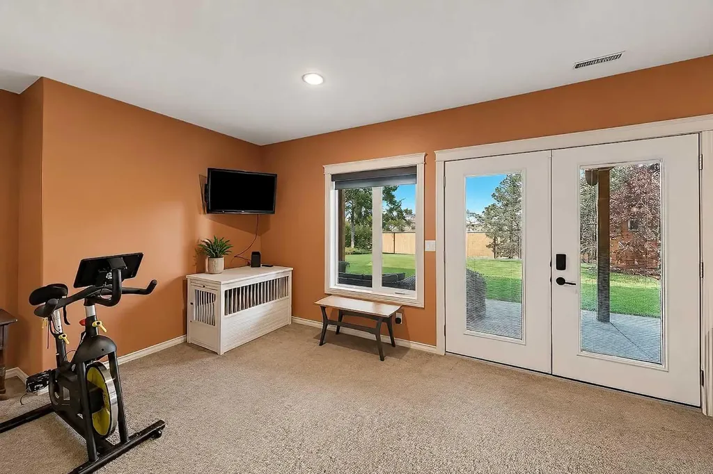 246 Addington Drive Red Deer AB T4R 3N4