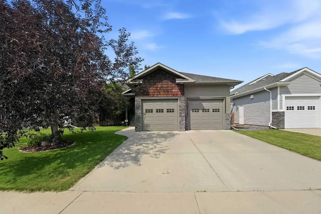 246 Addington Drive Red Deer AB T4R 3N4