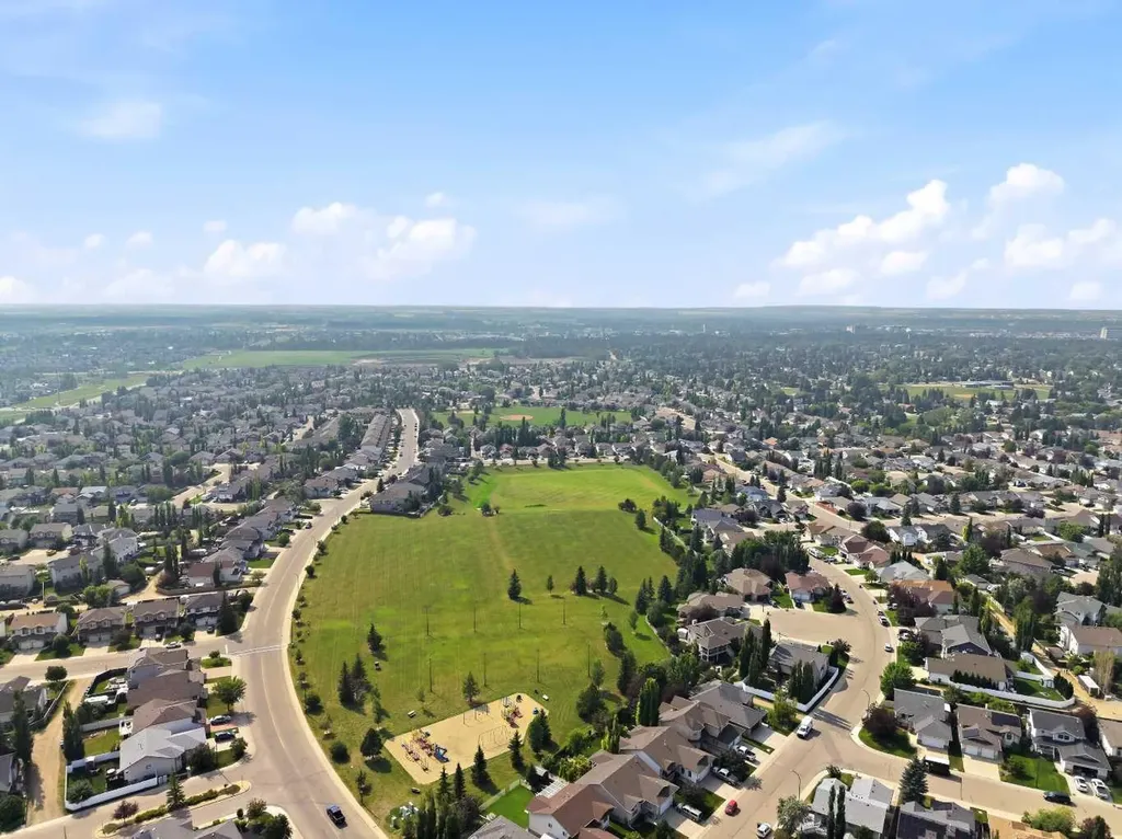 246 Addington Drive Red Deer AB T4R 3N4