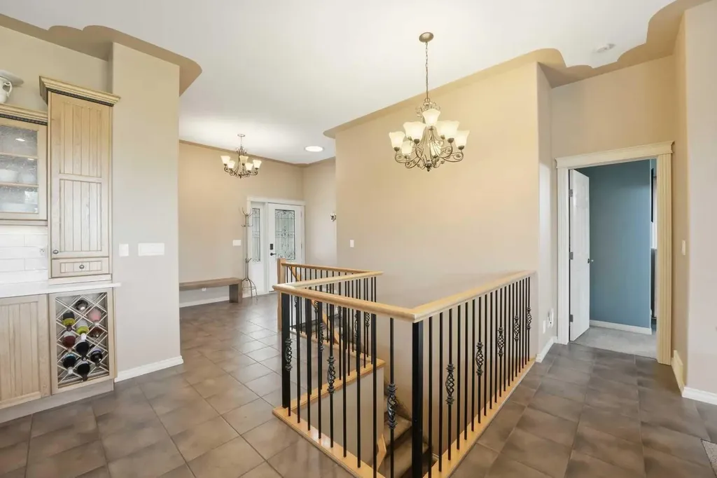 246 Addington Drive Red Deer AB T4R 3N4