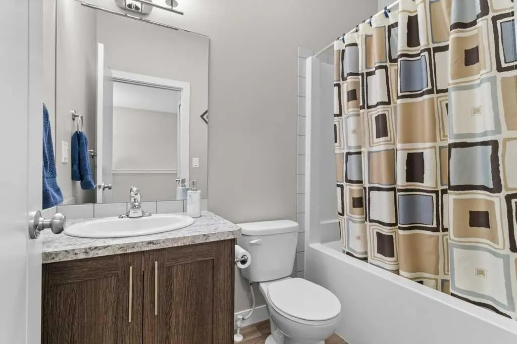 142 Ava Crescent Blackfalds AB T4M 0M8