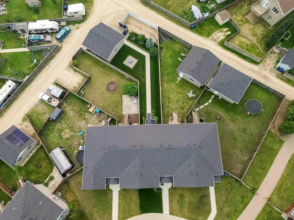 142 Ava Crescent Blackfalds AB T4M 0M8