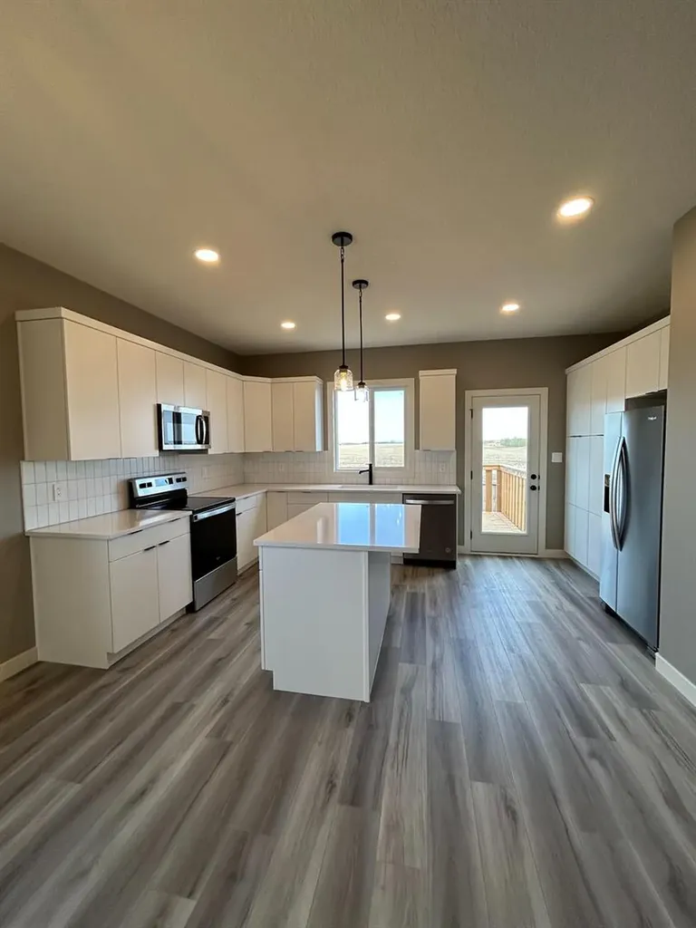 11410 Wisteria Court Grande Prairie AB T8V6T5