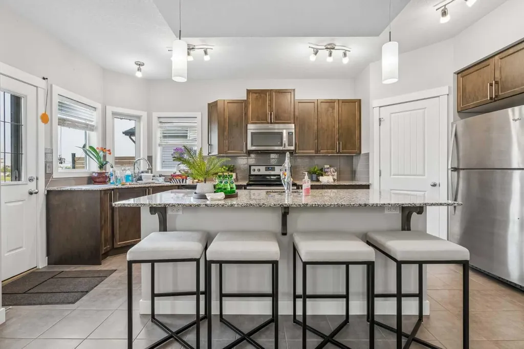 172 Brightoncrest Point SE Calgary AB T2Z 5A6
