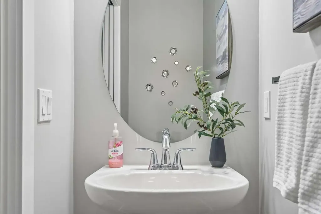 172 Brightoncrest Point SE Calgary AB T2Z 5A6