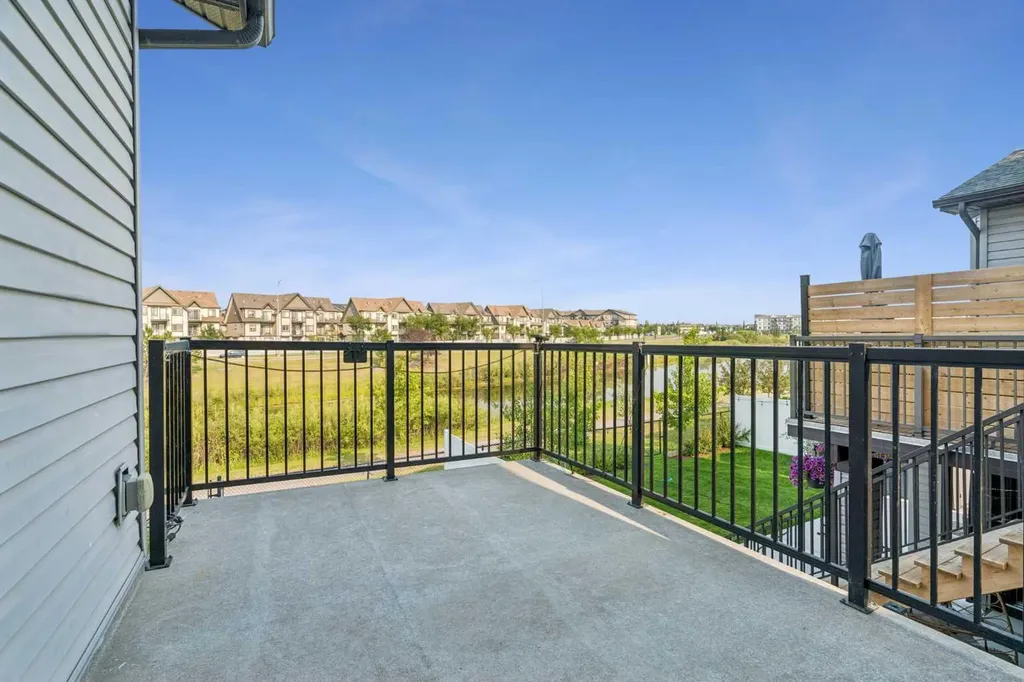 172 Brightoncrest Point SE Calgary AB T2Z 5A6