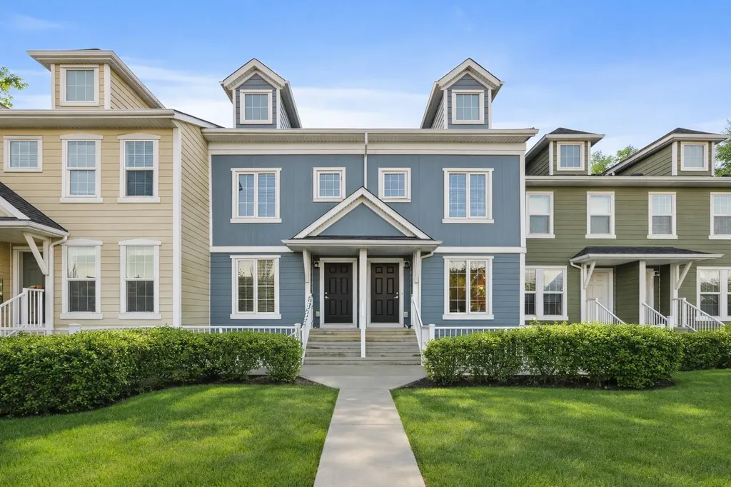 111 Auburn Bay Street SE Calgary AB T3M 2A4