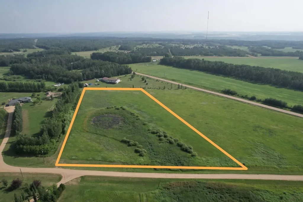 5-670035 Range Road 224-6 Rural Athabasca County AB T9S 1L6