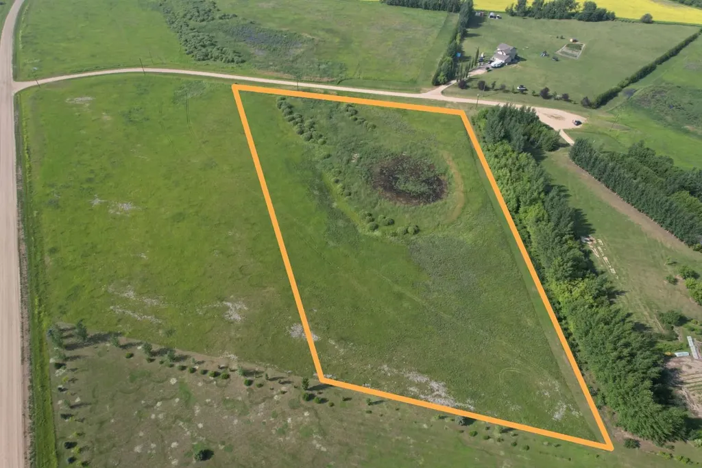 5-670035 Range Road 224-6 Rural Athabasca County AB T9S 1L6