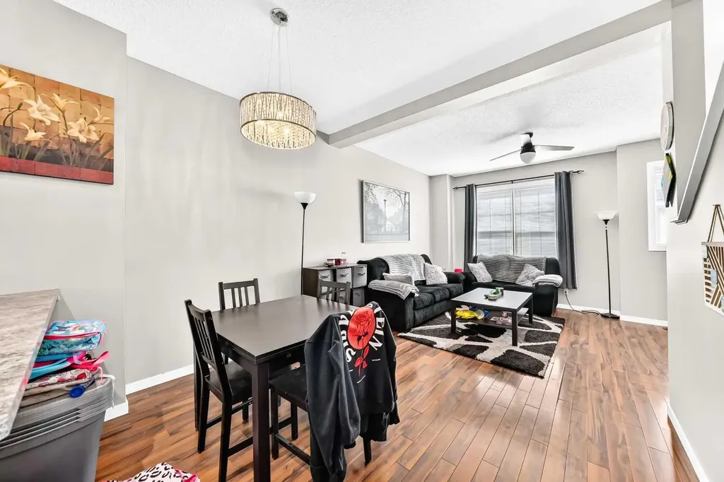 60 New Brighton Point SE Calgary AB T2Z1B9