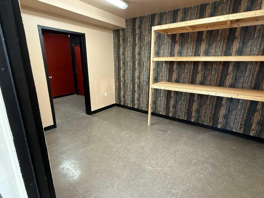1420 9 Avenue SW Medicine Hat AB T1A7J3