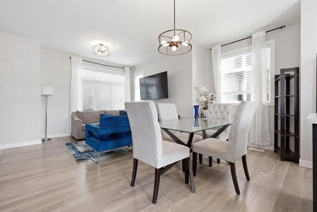 146 Sage Meadows Gardens NW Calgary AB T3P 1K2