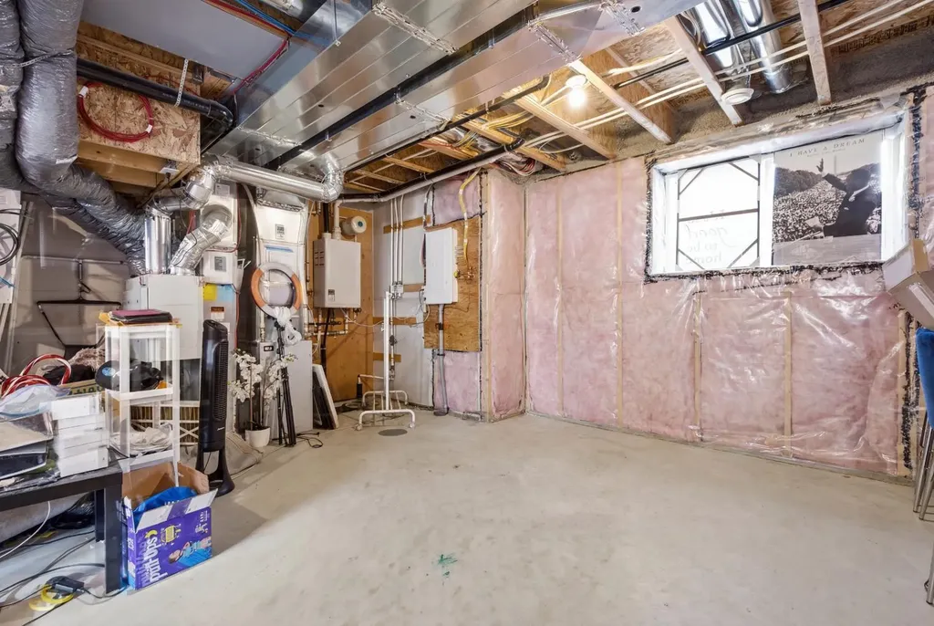 146 Sage Meadows Gardens NW Calgary AB T3P 1K2