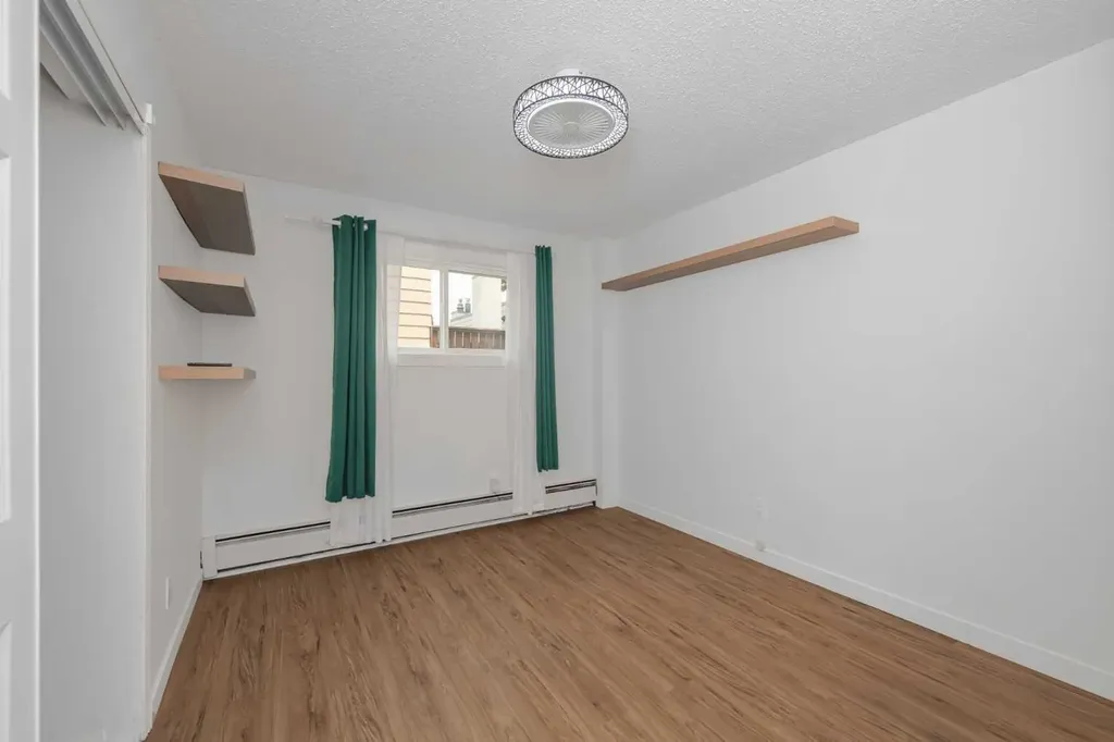 1821 17a Street SW Calgary AB T2T 4R7
