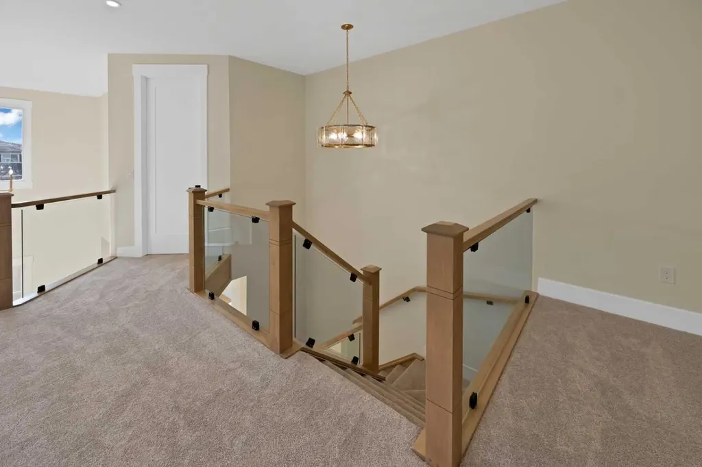 506 Waterford Rise Chestermere AB T1X 3B5