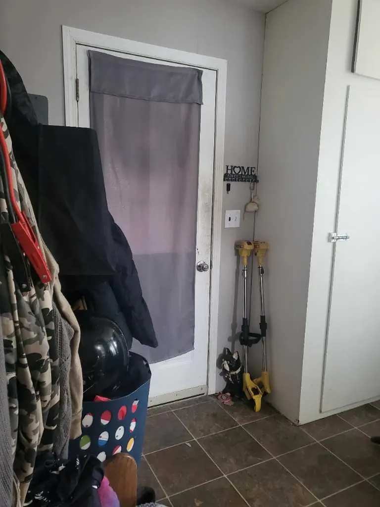 5031 48 Avenue Girouxville AB T0H 1S0