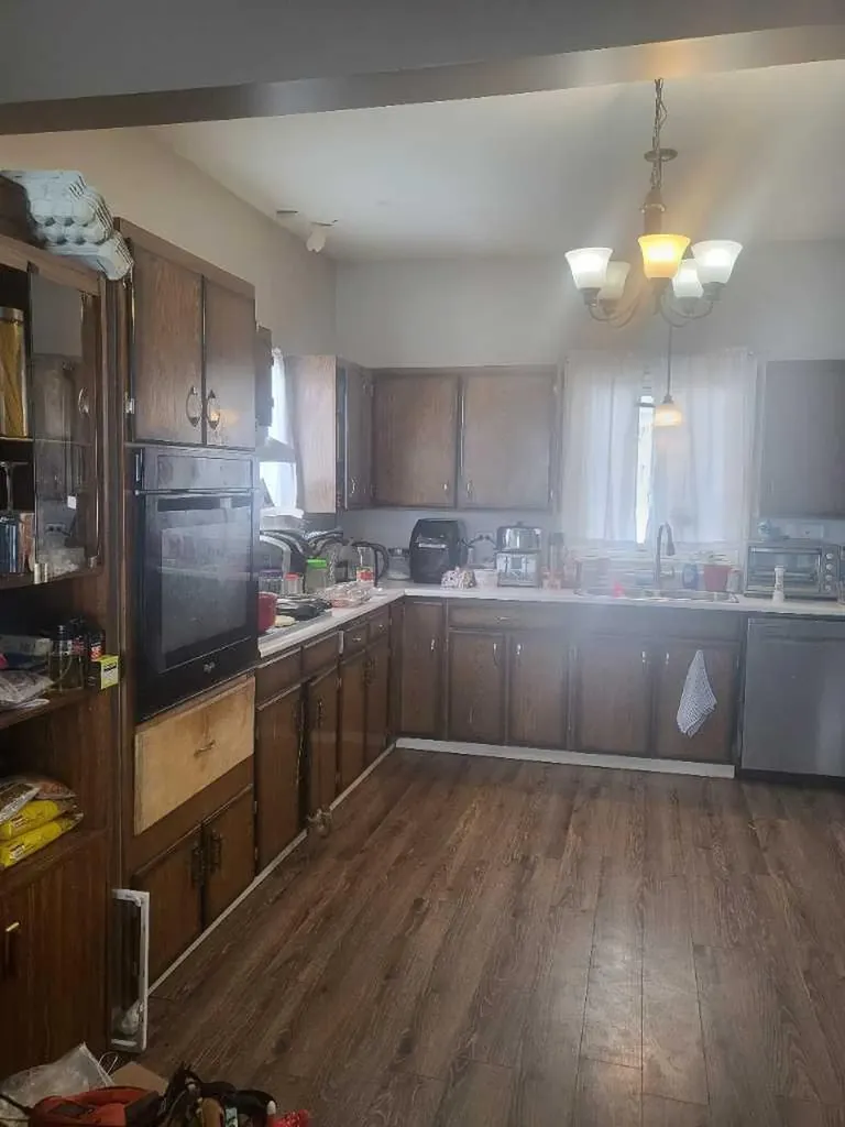 5031 48 Avenue Girouxville AB T0H 1S0