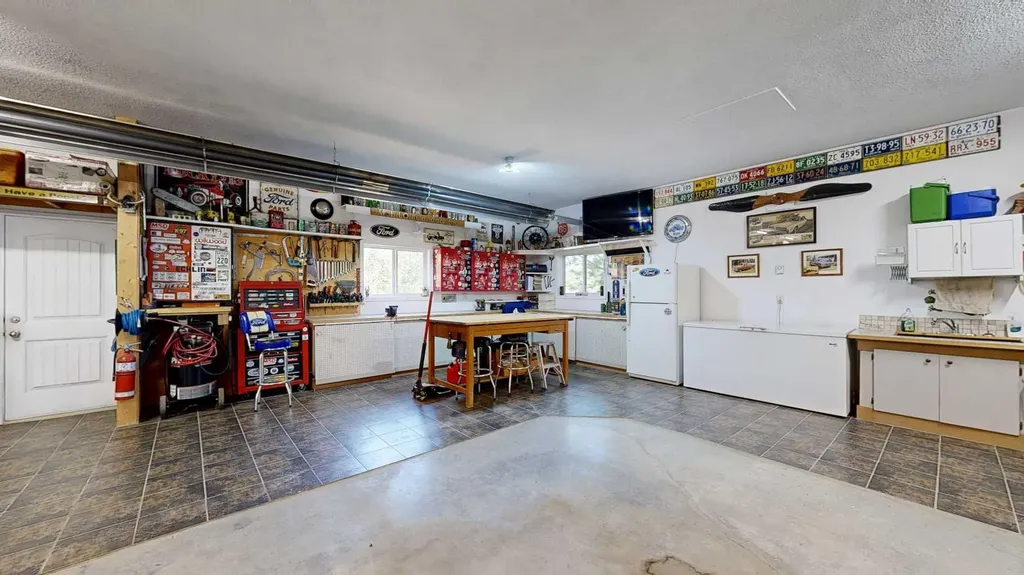 30 590071 Range Road 122 Rural Woodlands County AB T7S 1N4
