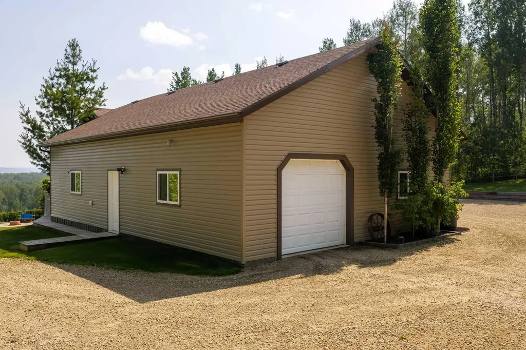30 590071 Range Road 122 Rural Woodlands County AB T7S 1N4