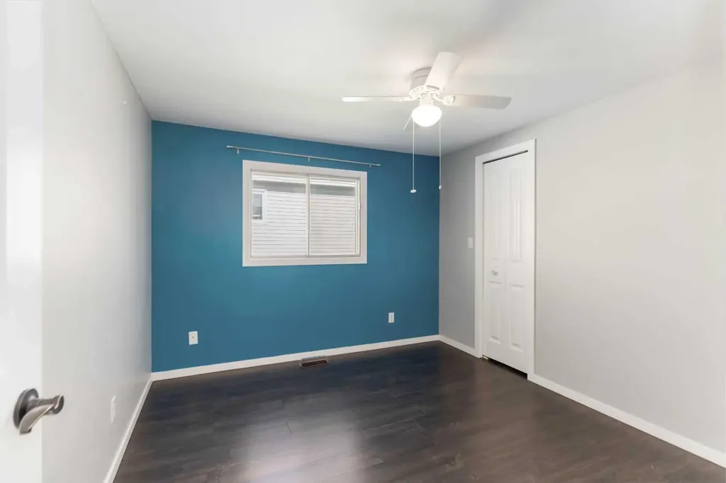 180 Greenbriar Bay Fort Mcmurray AB T9H 3Y4