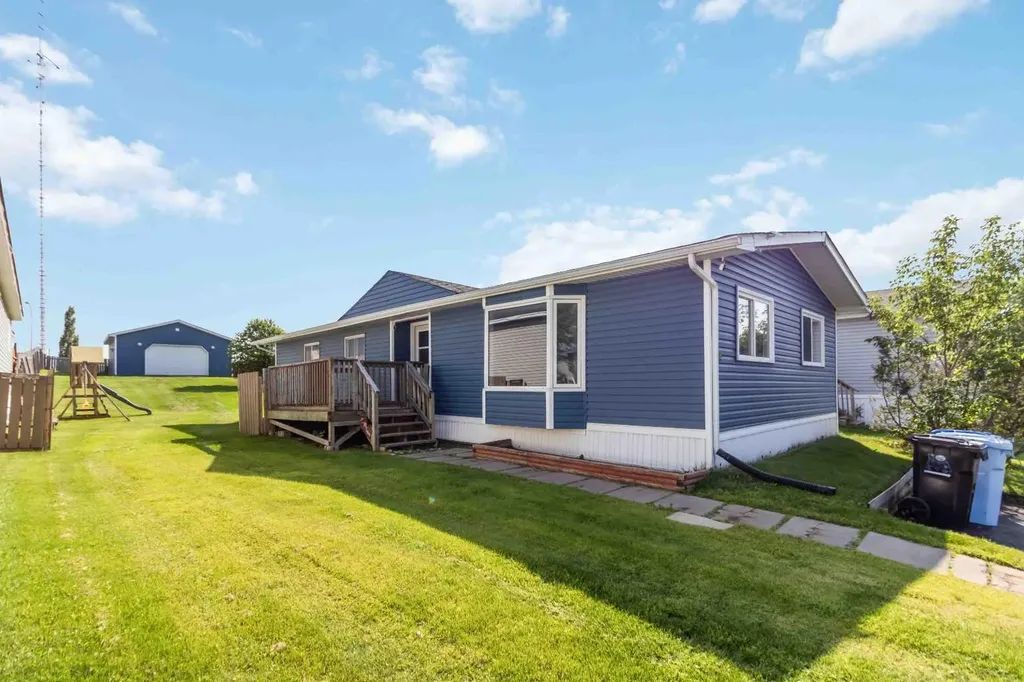 180 Greenbriar Bay Fort Mcmurray AB T9H 3Y4