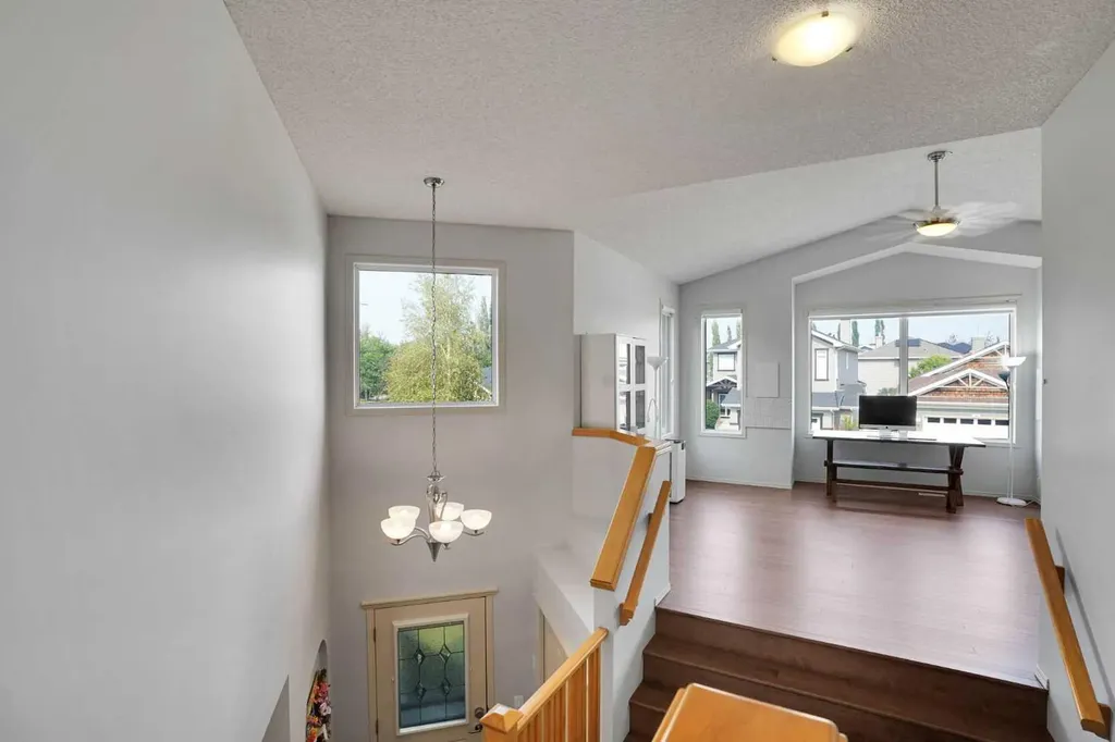 101 Royal Oak Crescent NW Calgary AB T3G 4Y7