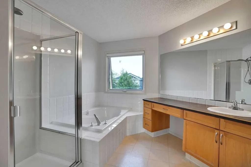 101 Royal Oak Crescent NW Calgary AB T3G 4Y7