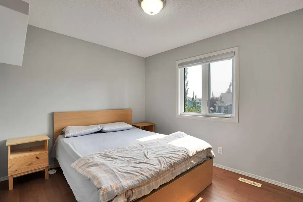 101 Royal Oak Crescent NW Calgary AB T3G 4Y7