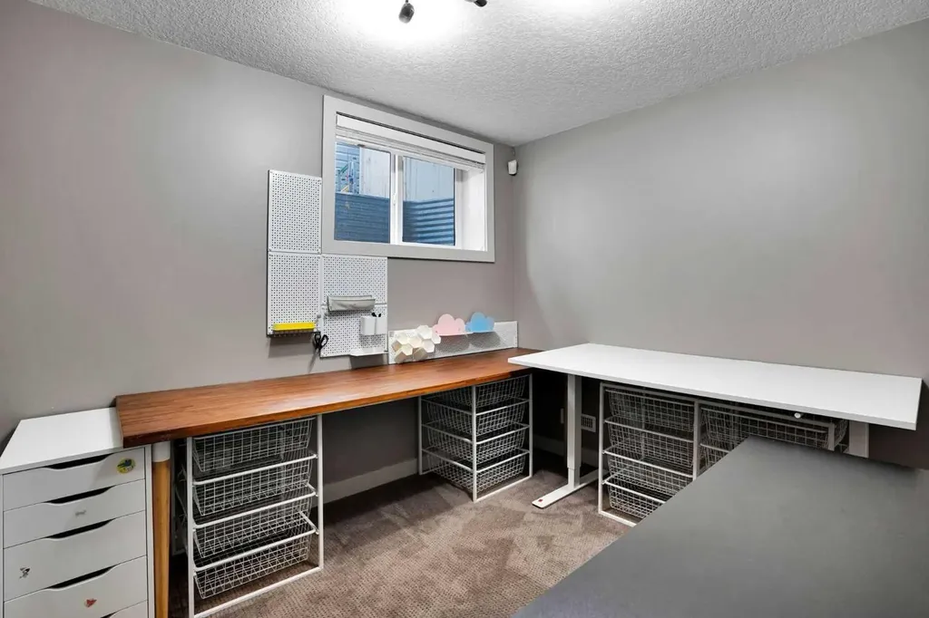 101 Royal Oak Crescent NW Calgary AB T3G 4Y7
