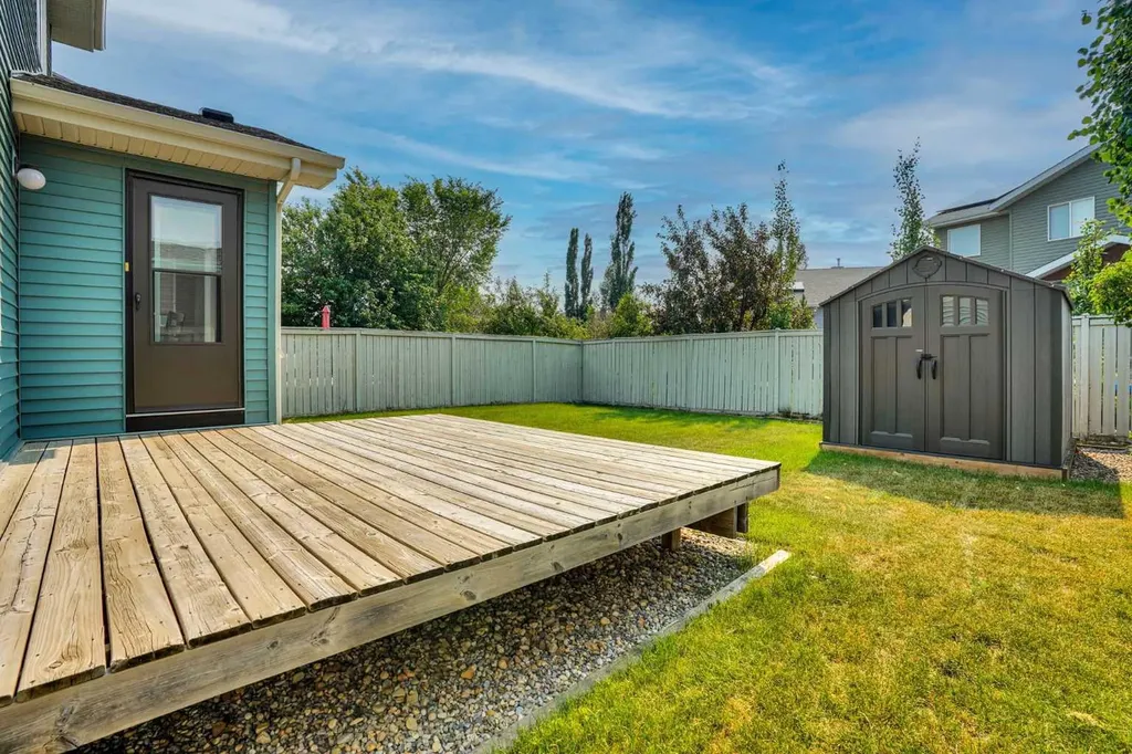 101 Royal Oak Crescent NW Calgary AB T3G 4Y7