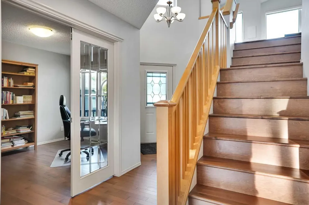101 Royal Oak Crescent NW Calgary AB T3G 4Y7