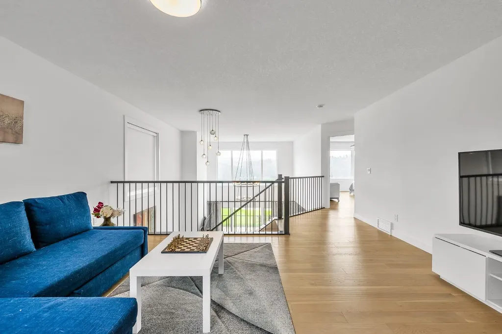406 Rowley Way NW Calgary AB T3L 0G5