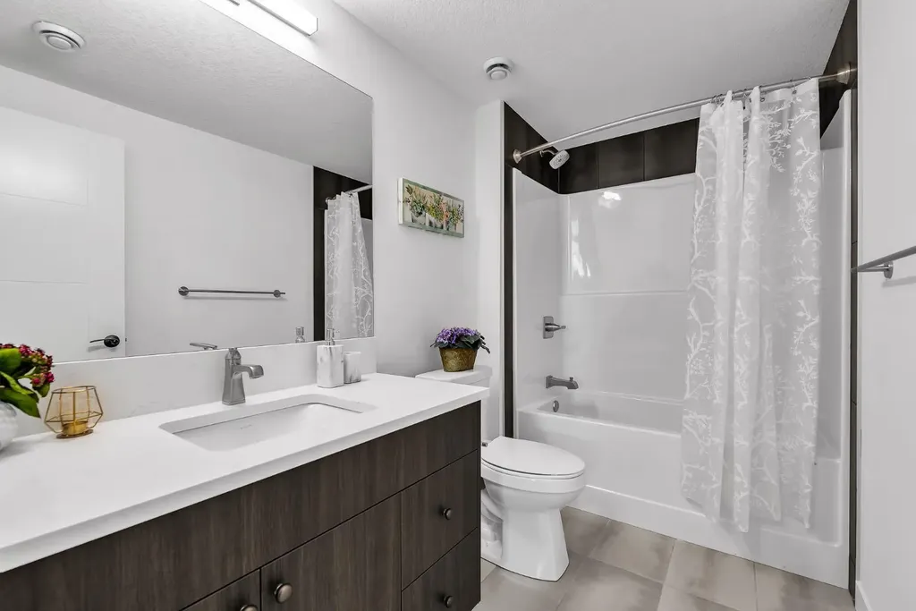 406 Rowley Way NW Calgary AB T3L 0G5