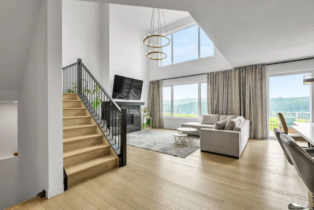 406 Rowley Way NW Calgary AB T3L 0G5