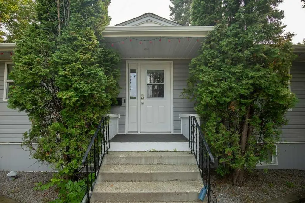 4125 51a Street Red Deer AB T4N 2B4