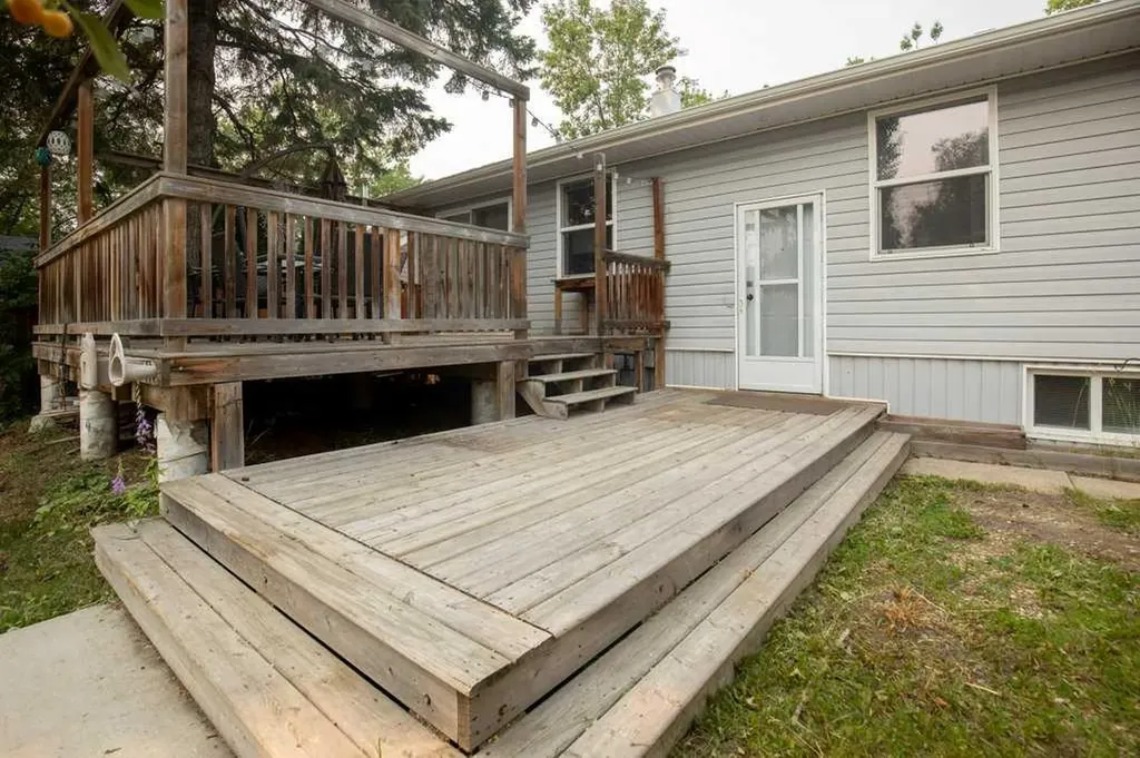 4125 51a Street Red Deer AB T4N 2B4
