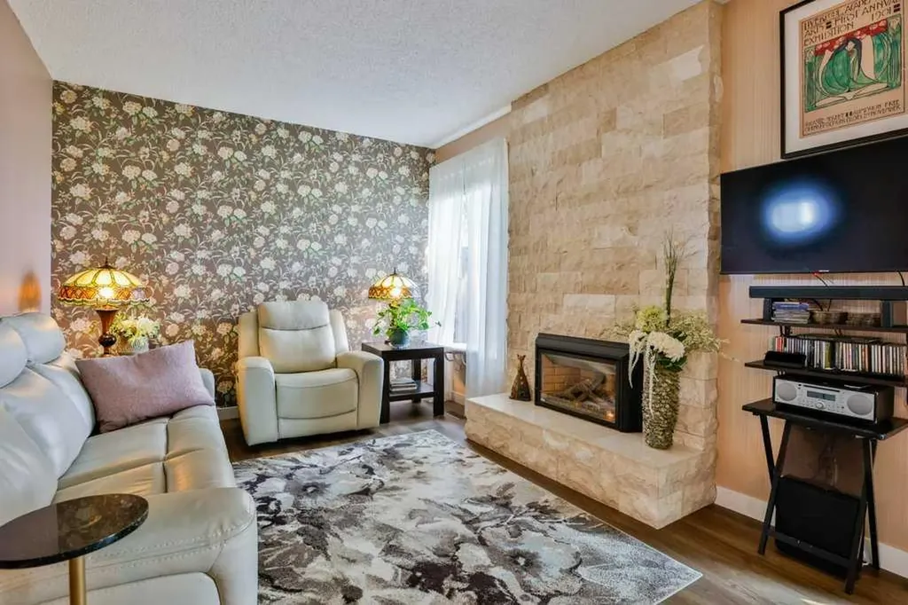 29 Brock Place W Lethbridge AB T1K 4C1